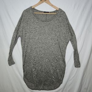 Dolce Bianca Ladies Beige Long Raglan Sleeve Sweater Size Large (estimated)